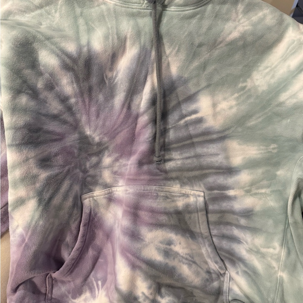 TNA CozyAF Fleece in Mint and Peach